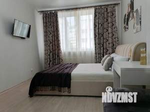 1-к квартира, посуточно, 37м2, 1/1 этаж