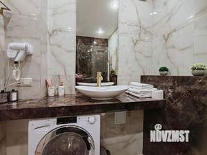 1-к квартира, посуточно, 40м2, 16/24 этаж