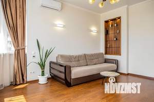 2-к квартира, посуточно, 57м2, 1/1 этаж