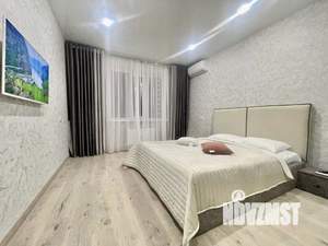 1-к квартира, посуточно, 62м2, 1/1 этаж