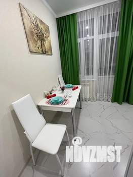 1-к квартира, посуточно, 38м2, 2/16 этаж