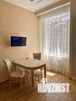 2-к квартира, посуточно, 73м2, 2/4 этаж