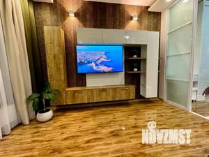 1-к квартира, посуточно, 43м2, 15/16 этаж