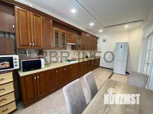 3-к квартира, на длительный срок, 110м2, 3/6 этаж