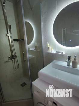 Студия квартира, посуточно, 35м2, 4/9 этаж