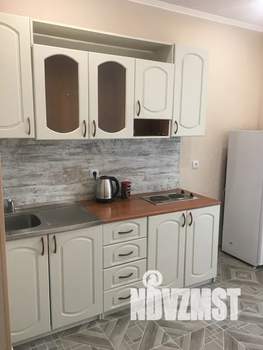 1-к квартира, посуточно, 46м2, 11/16 этаж