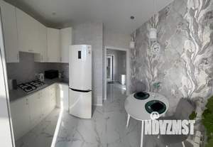 1-к квартира, посуточно, 38м2, 17/18 этаж