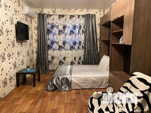 1-к квартира, посуточно, 42м2, 5/10 этаж