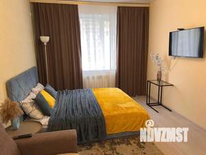 1-к квартира, посуточно, 36м2, 7/18 этаж