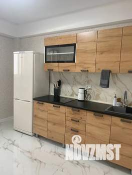 1-к квартира, посуточно, 38м2, 13/16 этаж