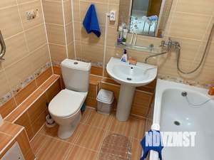 1-к квартира, посуточно, 39м2, 4/6 этаж