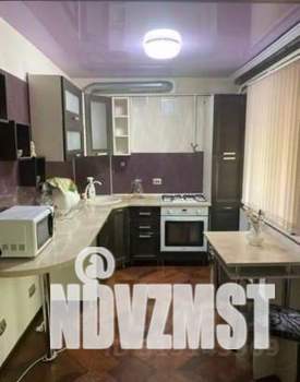 3-к квартира, на длительный срок, 56м2, 1/3 этаж