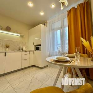 1-к квартира, посуточно, 34м2, 1/1 этаж