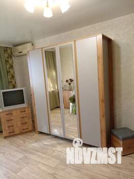 1-к квартира, посуточно, 36м2, 1/9 этаж