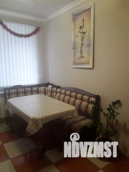 1-к квартира, посуточно, 33м2, 1/11 этаж