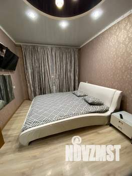 1-к квартира, посуточно, 35м2, 8/18 этаж