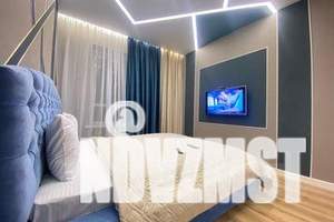 1-к квартира, посуточно, 40м2, 10/18 этаж