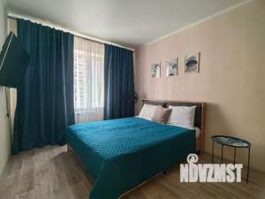 1-к квартира, посуточно, 40м2, 8/12 этаж