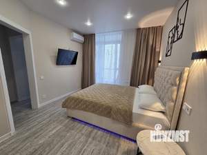 1-к квартира, посуточно, 33м2, 1/1 этаж