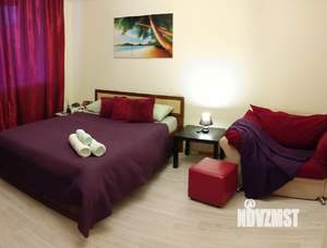 1-к квартира, посуточно, 35м2, 2/16 этаж