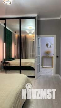 1-к квартира, посуточно, 44м2, 8/8 этаж