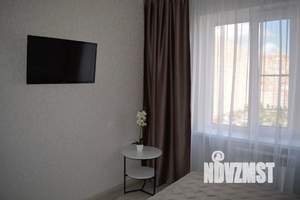 1-к квартира, посуточно, 35м2, 9/17 этаж