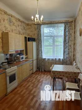 2-к квартира, посуточно, 70м2, 2/4 этаж