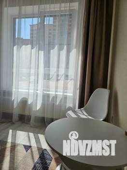 1-к квартира, посуточно, 36м2, 1/18 этаж