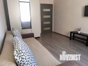 2-к квартира, посуточно, 63м2, 1/1 этаж