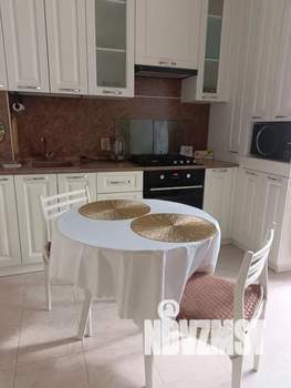 1-к квартира, посуточно, 35м2, 10/12 этаж