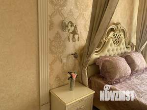 1-к квартира, посуточно, 37м2, 10/18 этаж