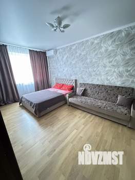 1-к квартира, посуточно, 37м2, 11/17 этаж