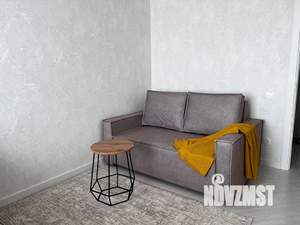 1-к квартира, посуточно, 40м2, 11/22 этаж