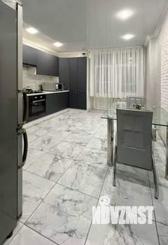 2-к квартира, на длительный срок, 78м2, 1/18 этаж