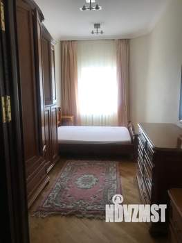 2-к квартира, на длительный срок, 80м2, 1/5 этаж