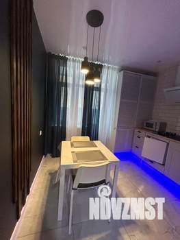 1-к квартира, посуточно, 35м2, 5/18 этаж