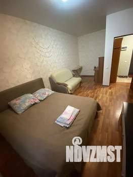 1-к квартира, посуточно, 41м2, 3/6 этаж