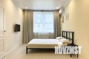 1-к квартира, посуточно, 37м2, 13/16 этаж