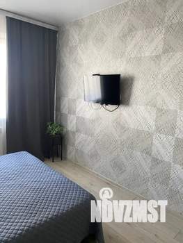 1-к квартира, посуточно, 39м2, 9/18 этаж