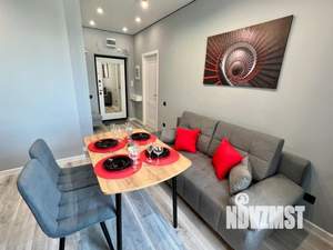 1-к квартира, посуточно, 37м2, 1/1 этаж