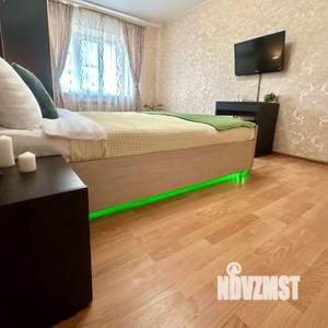 1-к квартира, посуточно, 48м2, 1/1 этаж