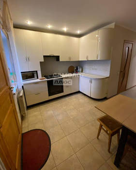 2-к квартира, на длительный срок, 50м2, 1/1 этаж