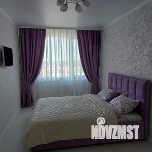 1-к квартира, посуточно, 40м2, 8/25 этаж