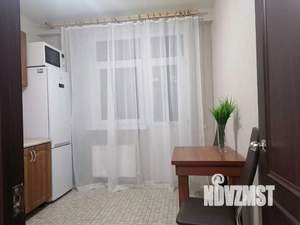 1-к квартира, посуточно, 37м2, 1/1 этаж