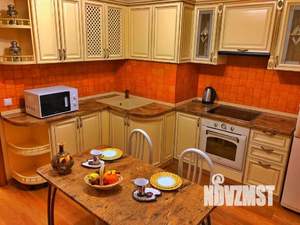 2-к квартира, посуточно, 62м2, 8/10 этаж