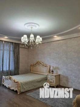 1-к квартира, посуточно, 64м2, 1/1 этаж