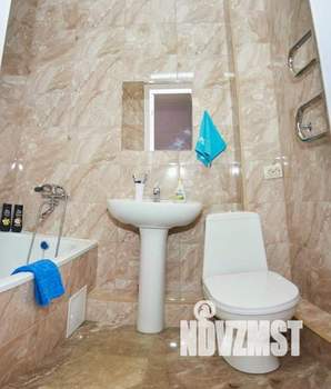 1-к квартира, посуточно, 36м2, 1/1 этаж