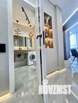 1-к квартира, посуточно, 34м2, 12/18 этаж