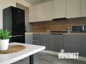 1-к квартира, посуточно, 35м2, 11/18 этаж