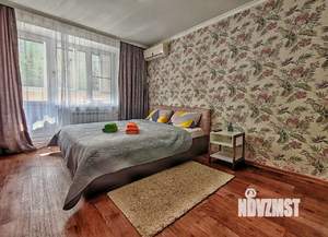 1-к квартира, посуточно, 32м2, 1/9 этаж